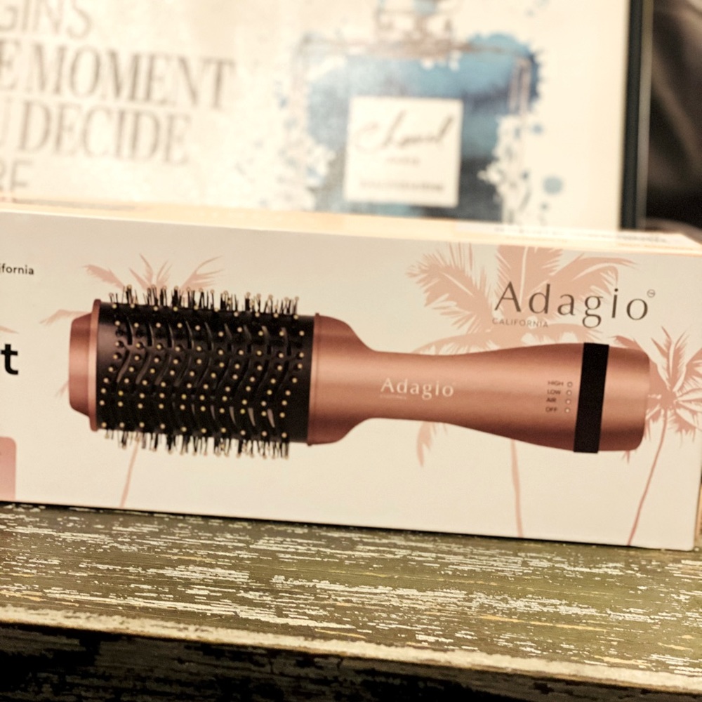 Professional Blowout Brush
